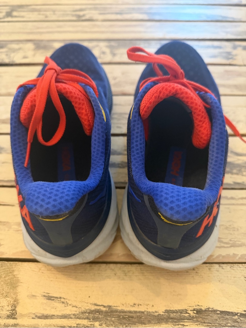 HOKA ONE Clifton 9 Men's Running Shoes - Picture 4 of 6